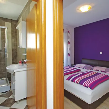 Beautiful In With Kitchen