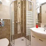Apartament Two-bedroom With Sea View 06 *