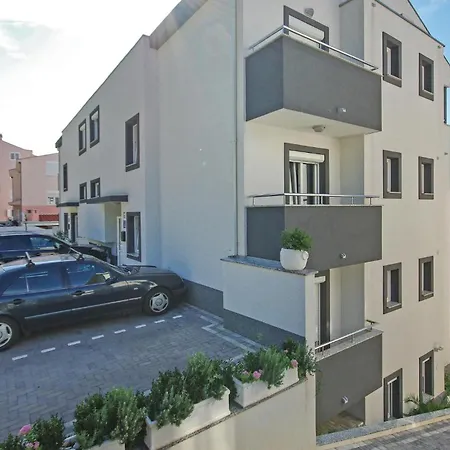 Two-bedroom With Sea View 06 Makarska