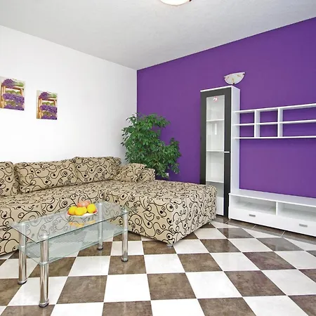 Two-bedroom With Sea View 06 Makarska