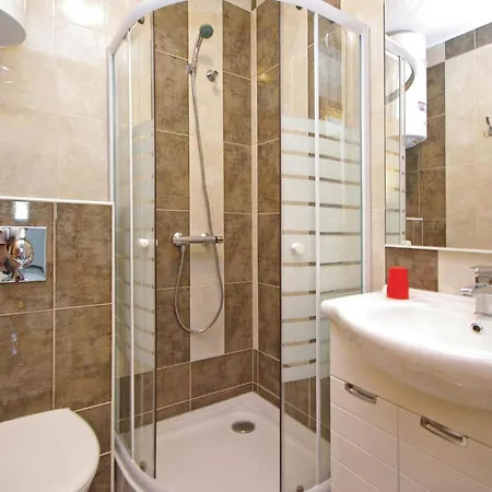 Daire Two-bedroom With Sea View 06 *